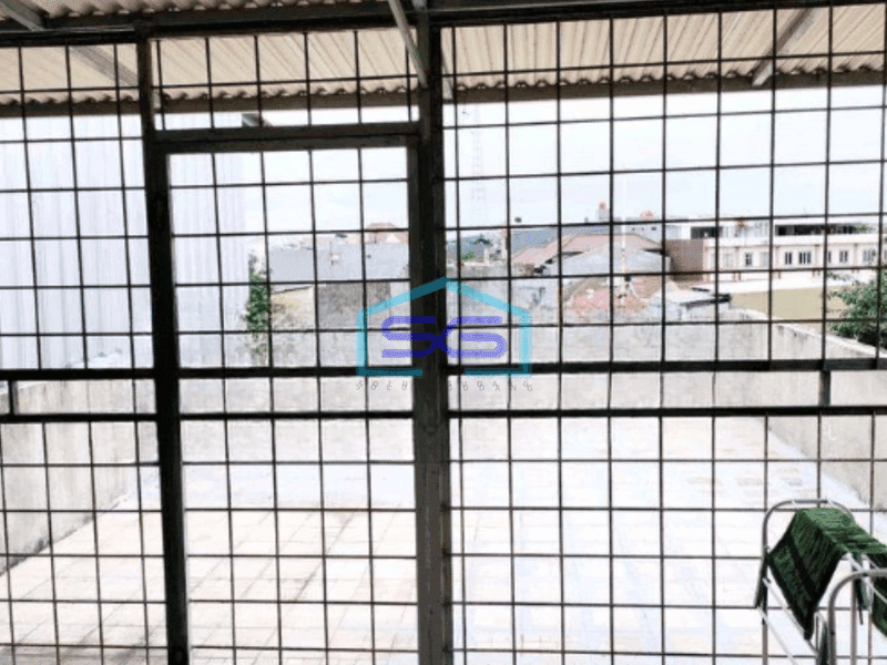 Dijual Ruko Lokasi Strategis Cocok Untuk Segala Usaah di Jalan Utama Jelambar Jakarta Barat