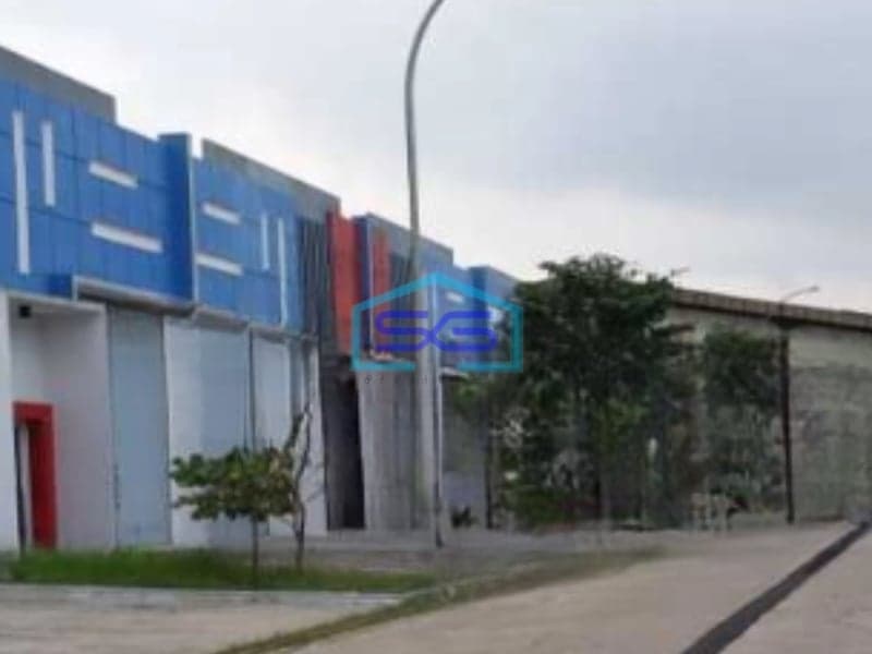 Dijual Gudang Area Parkir Luas Lokasi Karawang Barat Luas Bangunan 367 m²