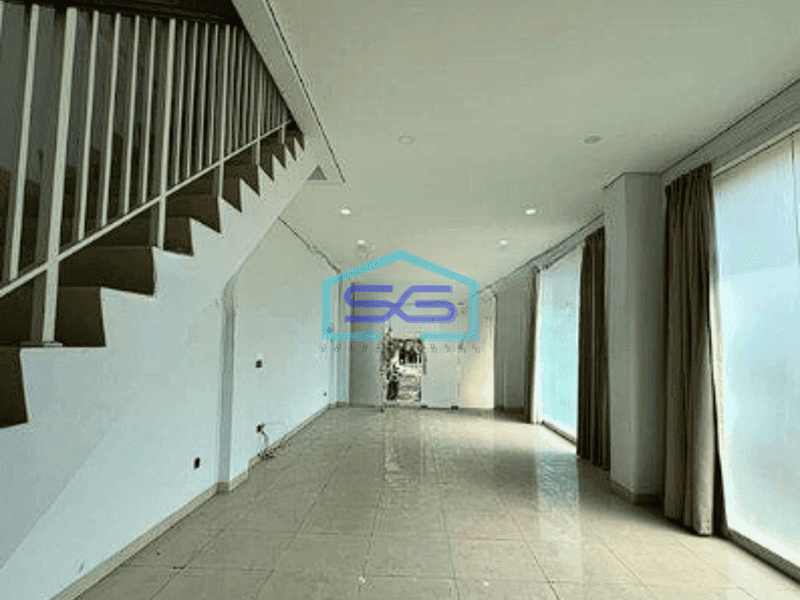 Dijual Ruko Hoek di Sedayu Square , Cengkareng Jakarta Barat LB 270 m² Unfurnished