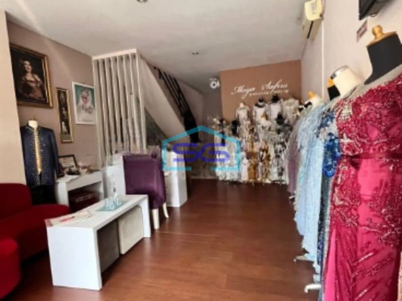 Disewakan Ruko 2 Lantai di Main Road Ciumbeleuit Bandung Luas Bangunan  92 m²