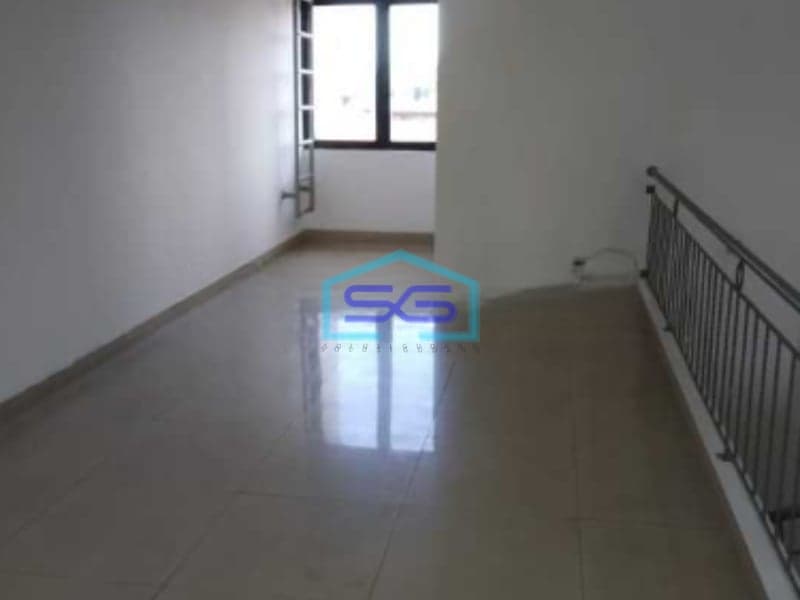 Dijual Ruko Lokasi di Daerah Tomang Jakarta Barat Strategis LB 216m2