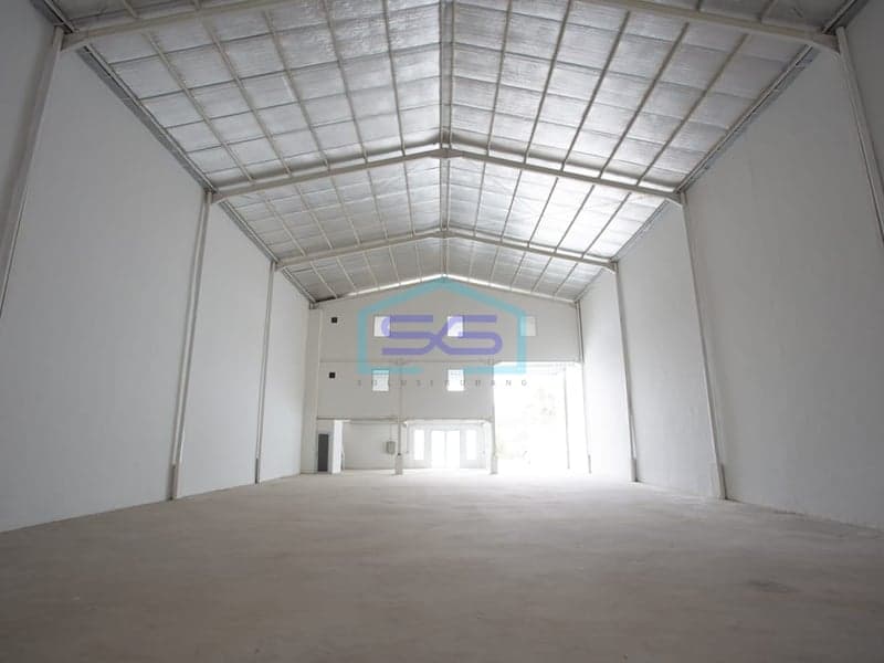 Disewakan Gudang Bangunan Baru Kantor Dua Tingkat di Jababeka Cikarang