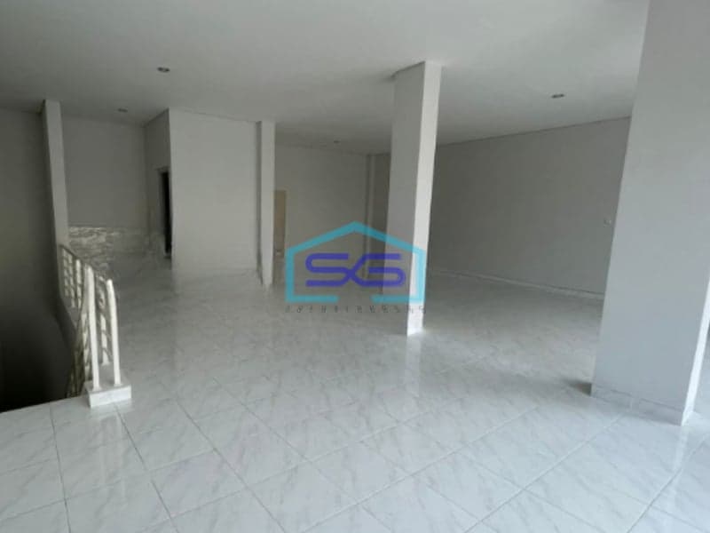 Dijual Ruko 2 Lantai Luas Bangunan 162 m² Lokasi Gading Serpong Tangerang