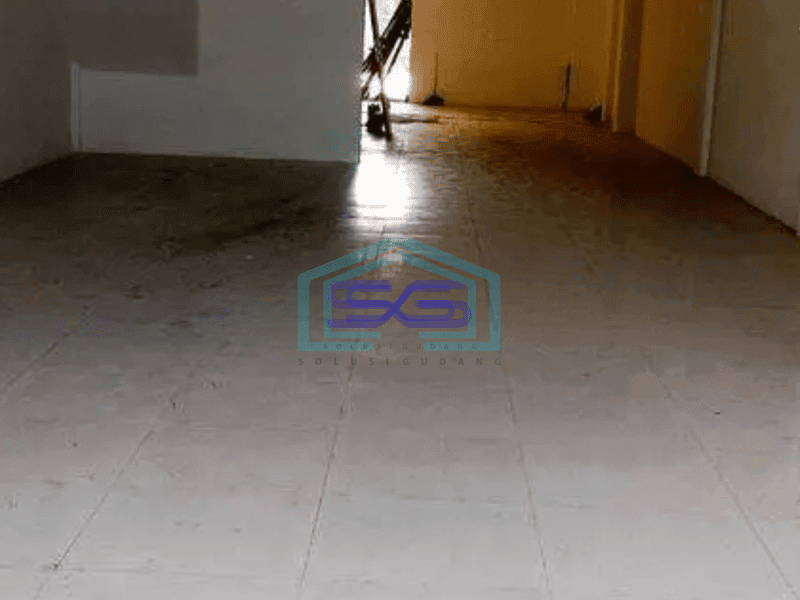 Disewakan Ruko dua lantai di pusat kota mojokerto