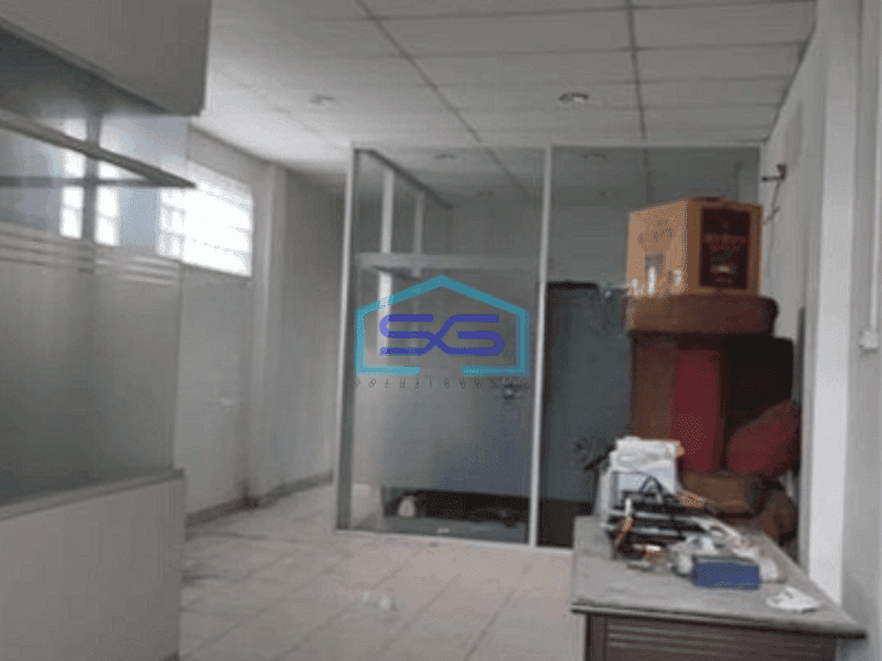 Disewakan Ruko Tomang Strategis Jakarta Barat Luas Bangunan 200m2