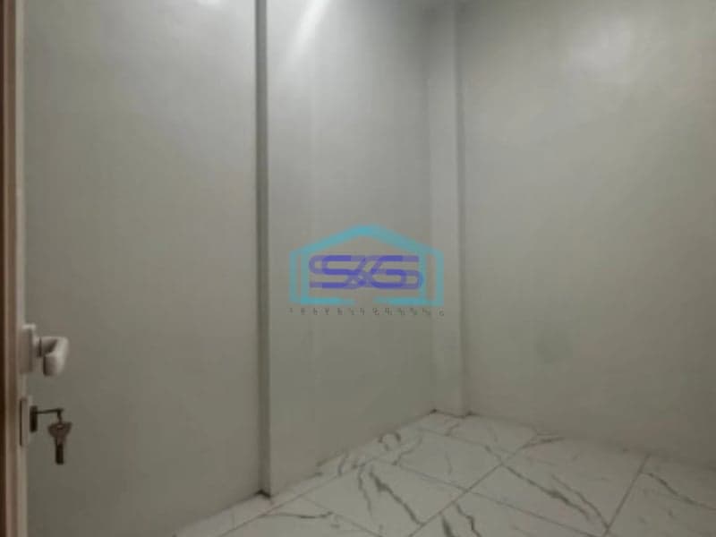 Dijual Ruko Strategis 2 Lantai Luas Tanah  285 m² di Semarang Jawa Tengah