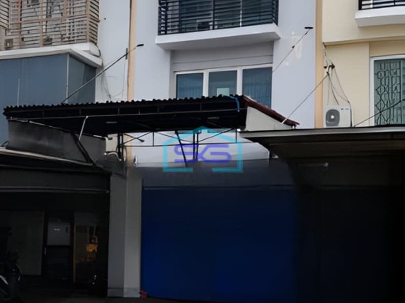 Dijual Ruko Luas Bangunan  210 m² Lokasi Bebas Banjir di Bekasi