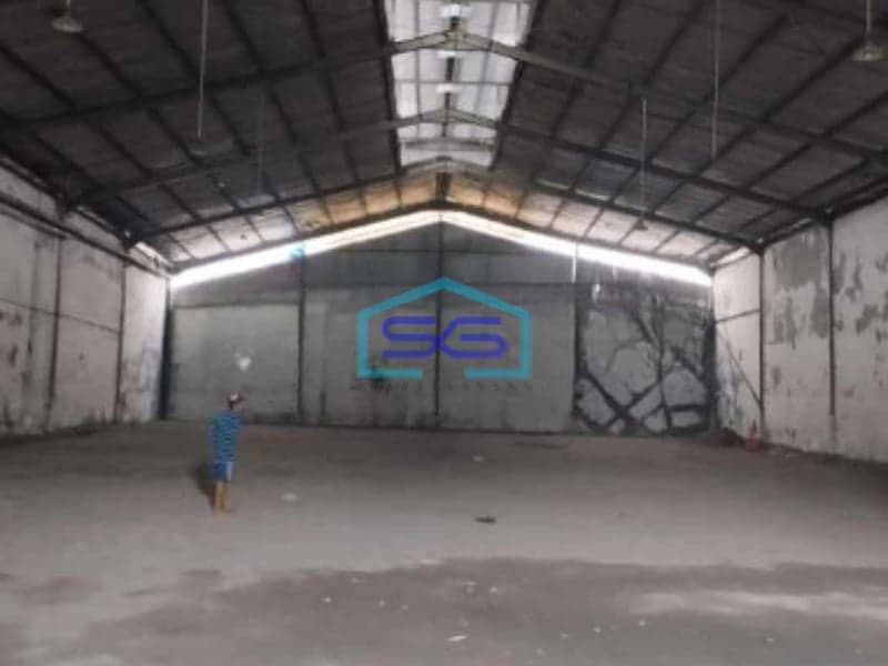 Disewakan Gudang di Komplek Pergudangan Oso Wilangon Indah Surabaya Luas Bangunan  980 m²