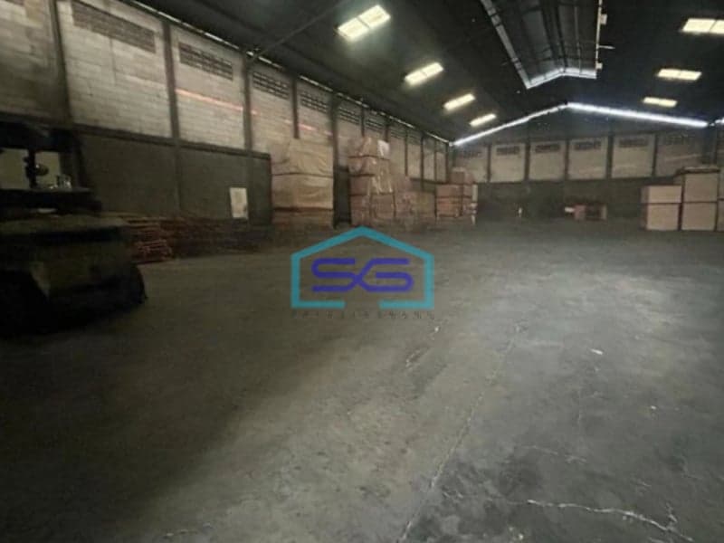 Disewakan Gudang Luas Bangunan  1500 m² di Cipondoh Tangerang