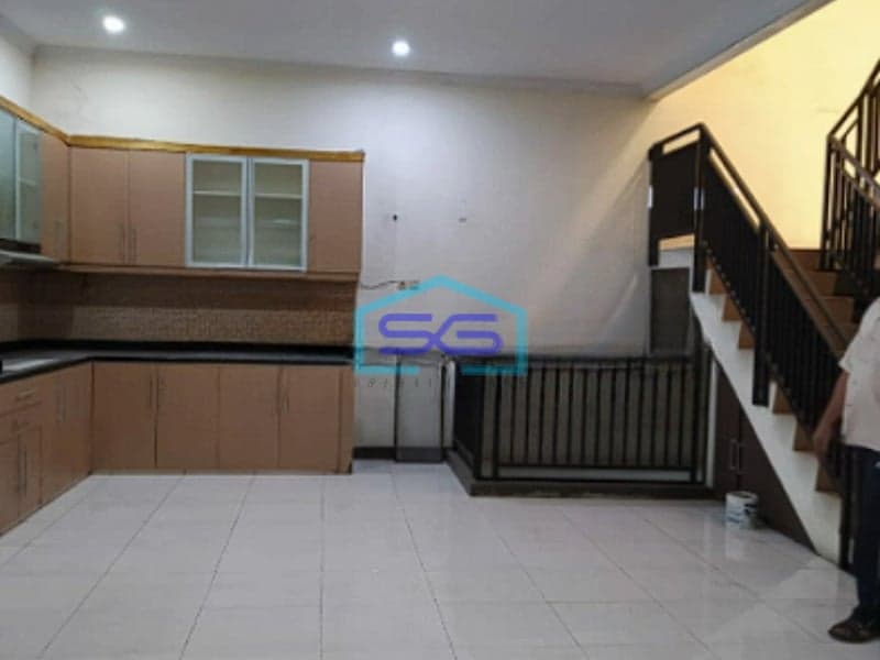 Dijual Ruko 2,5 Lantai Di Pasar Bahari Tanjung Priok Jakarta Utara LB 400m2