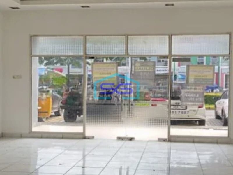 Disewakan Ruko Lokasi di Gading Serpong Tangerang Luas Bangunan 124m2