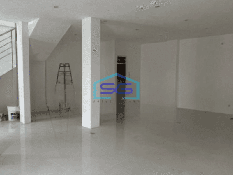 Disewakan Ruko 2 Lantai Luas Bangunan  160 m² Lokasi Surabaya Kota