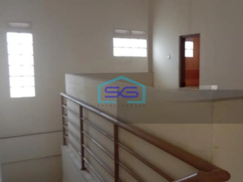 Disewakan Ruko Mainroad Soekarno Hatta Bandung Akses Kontainer LB 150m2