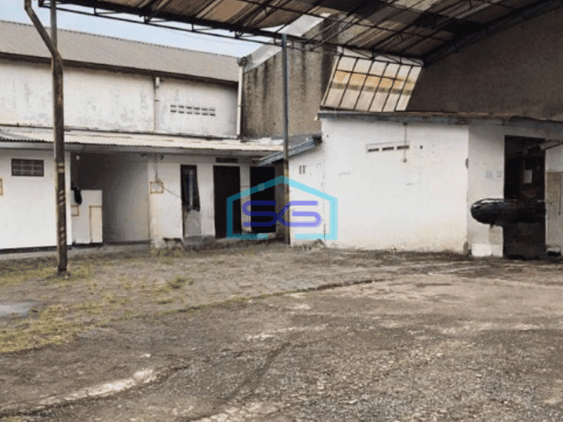 Dijual Gudang Bagus di Holis Cigondewah Bandung Luas Tanah  1000 m²