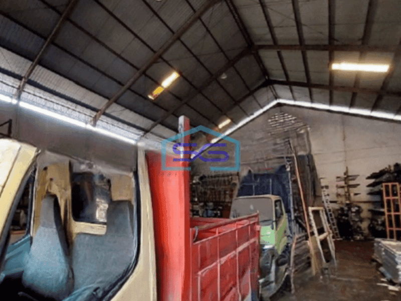 Dijual Gudang Super Murah Luas Bangunan  1346 m² Lokasi Margomulyo Surabaya