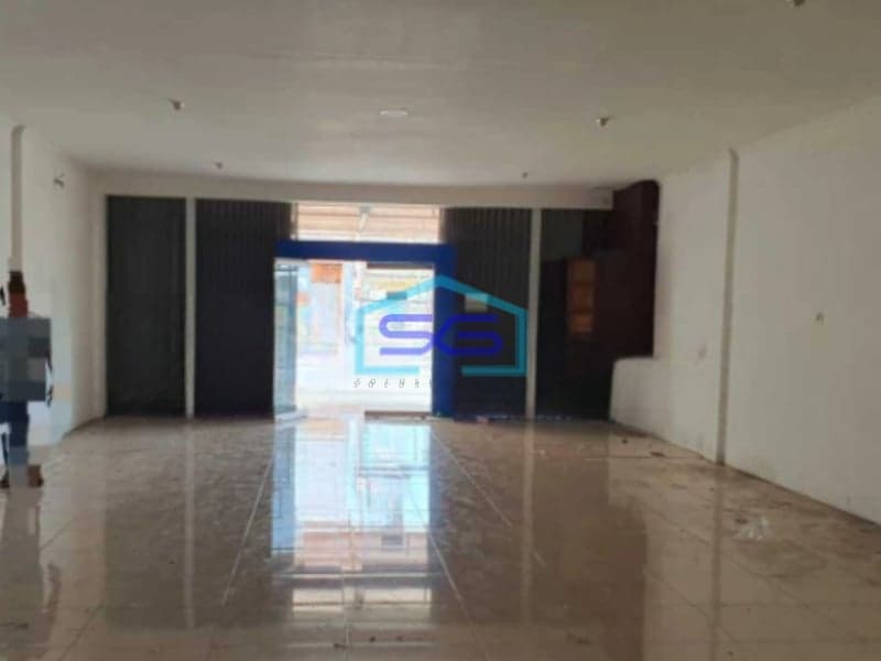 Disewakan Ruko Tengah Kota Daerah Depok Luas Bangunan 420 m²