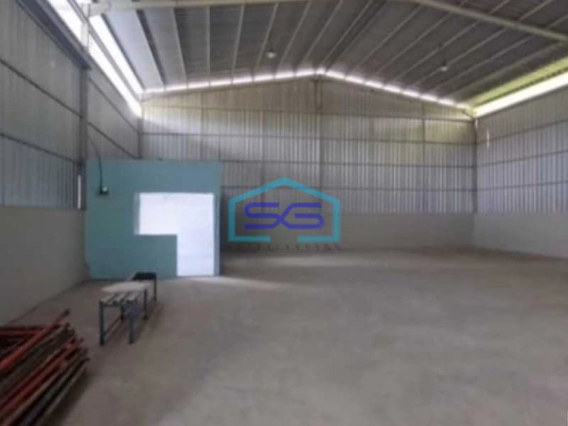 Disewakan Gudang Baru Diluar Kawasan Akses Kawasan Jababeka Bekasi LB 270m2