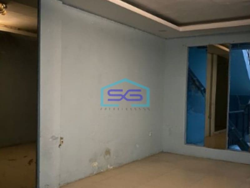 Dijual Ruko Luas Bangunan  300 m² Lokasi Taman Palem Jakarta Barat