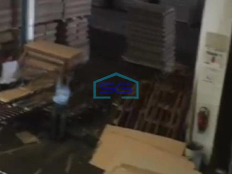 Dijual Pabrik Luas Bangunan 25000 m² Lokasi Jurumudi Tangerang