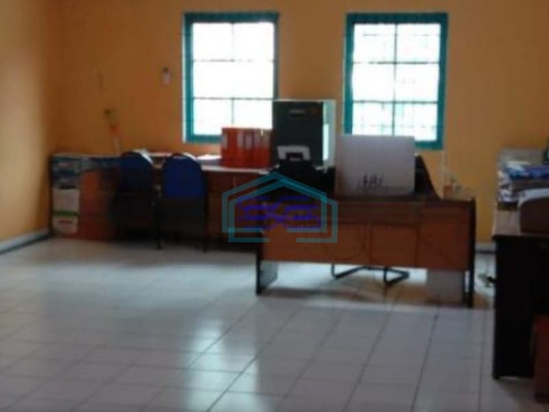 Dijual Ruko Ramai Strategis di Golden Road Serpong, Tangerang Selatan Luas Bangunan  110 m²
