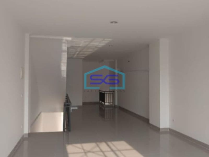 Disewakan Ruko di Osaka Pantai Indah Kapuk Jakarta Utara Luas Bangunan 800m2