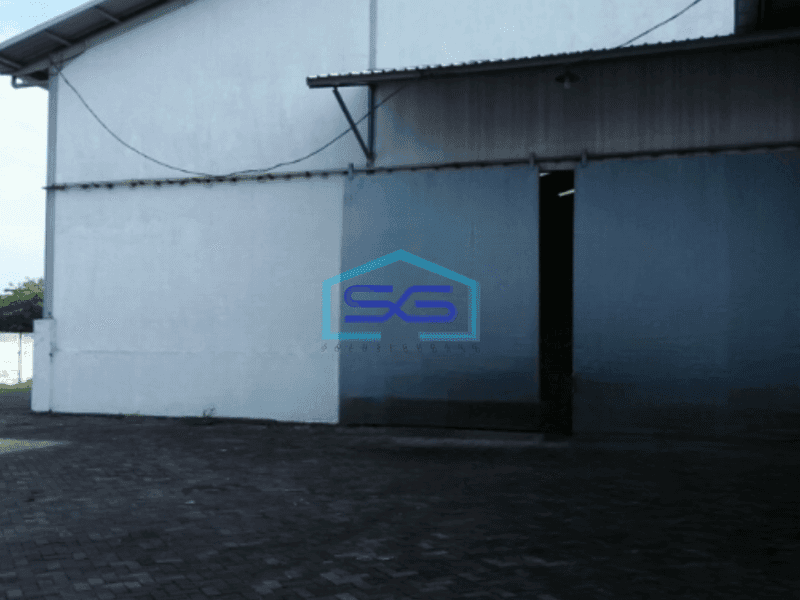 Dijual Gudang Luas Bangunan 1000 m² di Gresik Kota