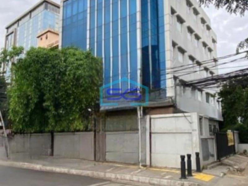 Disewakan Gedung Di Daerah Komersil Cikini Jakarta Pusat LT 800m2