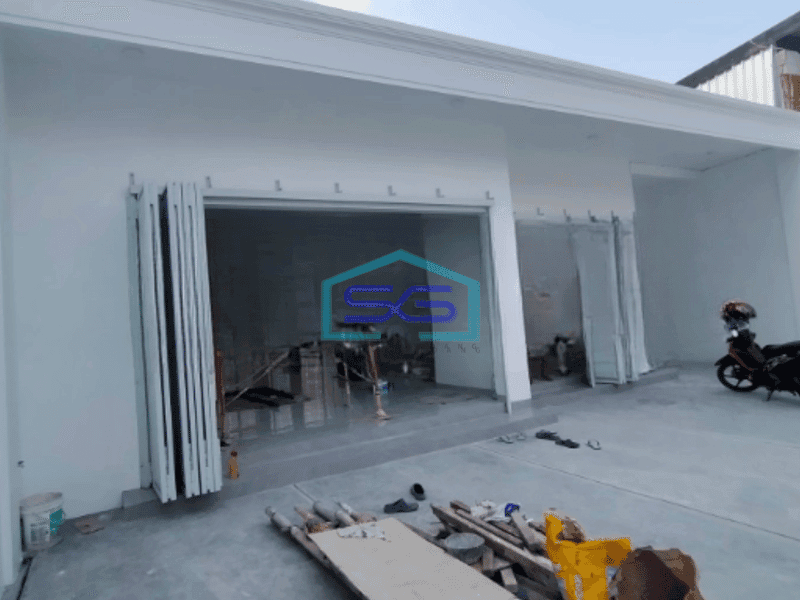 Disewakan Ruko Baru Luas Tanah 325 m² di Mangkubumen Solo