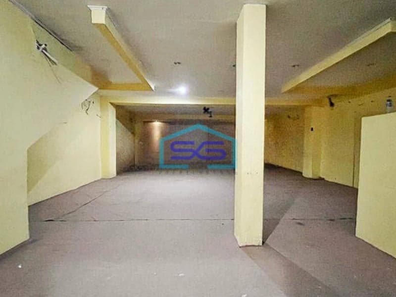 Disewakan Cepat Ruko 3 Lantai Gandeng Di Jakarta Barat LB 336m2