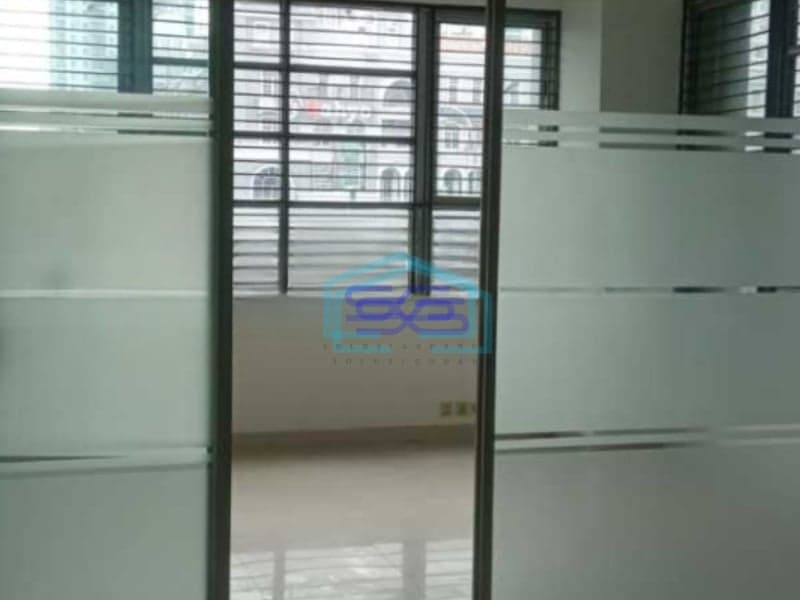 Disewakan Ruko Luas Bangunan  304 m² Lokasi Kelapa Gading Jakarta Utara