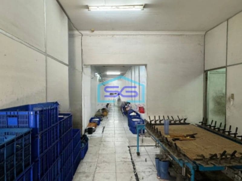 Dijual Gudang Luas Tanah  4027 m² Lokasi Batu Ceper Tangerang