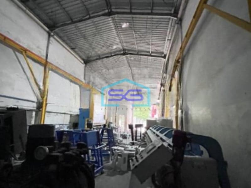 Dijual Gudang Luas Bangunan 243 m² Lokasi Karawang Barat