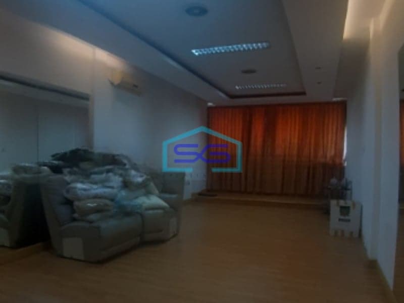 Disewakan Ruko Luas Tanah  108 m² di Pluit Jakarta Utara