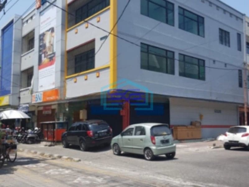 Dijual Ruko Sangat Strategis di Jalan Ir Soekarno Solobaru Solo LB 285m2