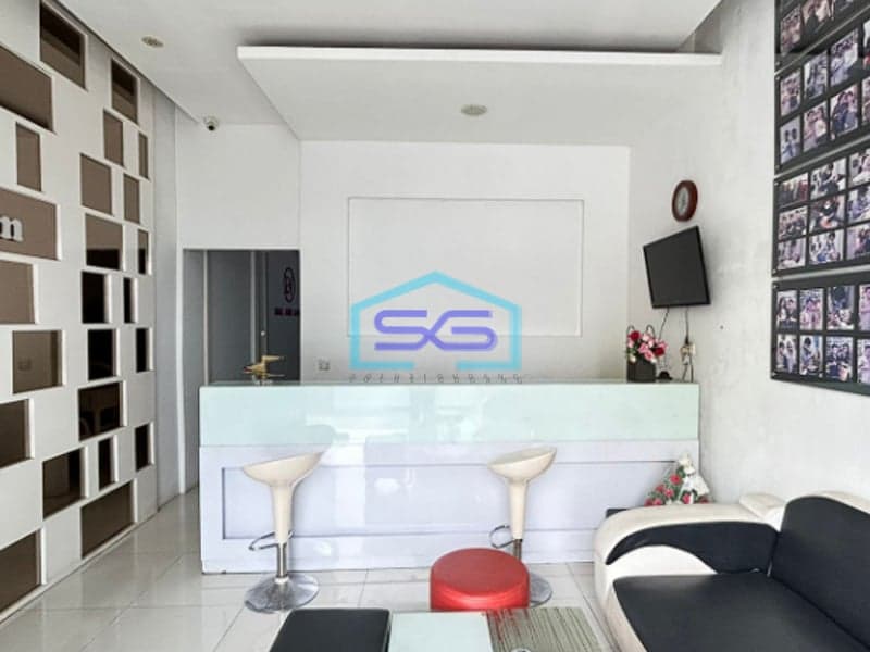 Dijual Ruko 3 Lantai dengan Fasilitas Lengkap di Jalan Mayor Salim Batubara, Kemuning Sumatera Selatan LB 140m2