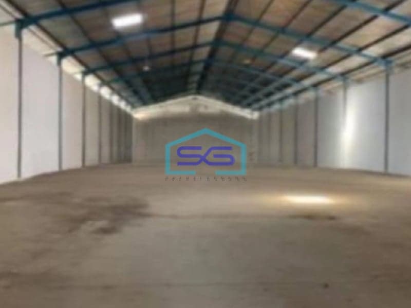 Disewakan Gudang Luas Bangunan 1500 m² Lokasi Strategis di Ngaliyan Semarang