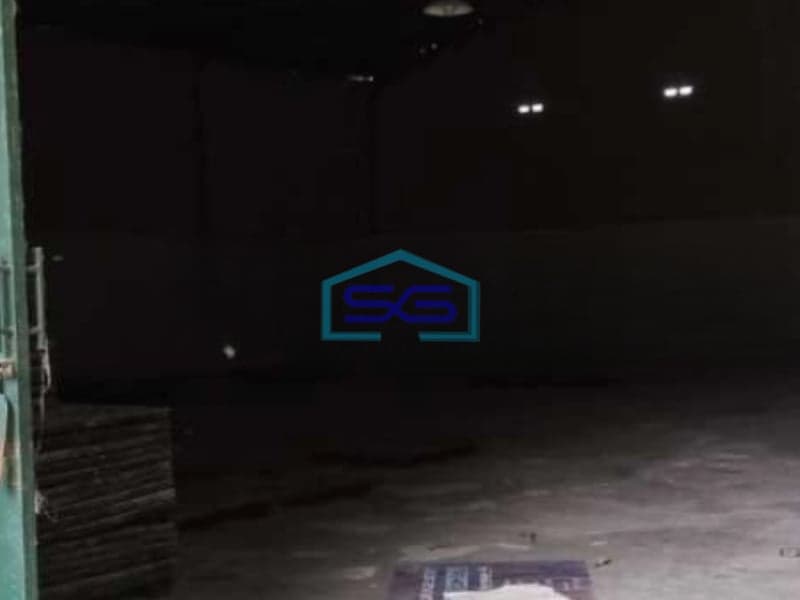 Dijual Gudang Luas Bangunan 800 m² Lokasi Sumbersari Jember