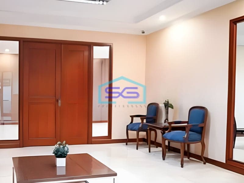 Dijual Ruko Luas Bangunan  1148 m² Lokasi di Kembangan Jakarta Barat