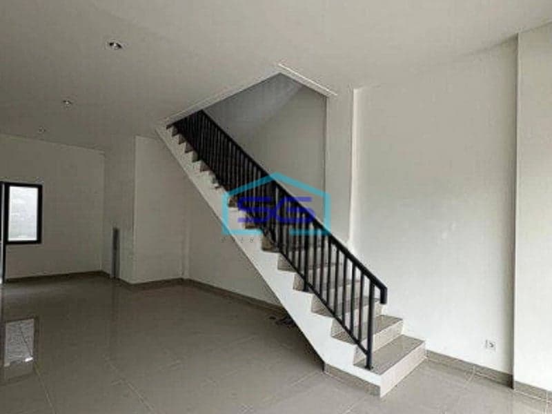 Disewakan Ruko Aero Lavia Citra 8 , Jakarta Barat LB 112m2