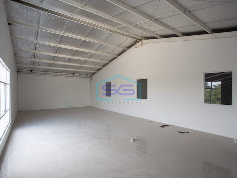 DISEWAKAN GUDANG BARU DUA LANTAI DI CIKARANG