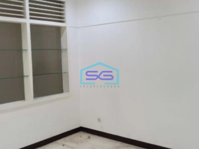 Disewakan Ruko Lokasi Semarang 2 Lantai Luas Tanah 180 m²
