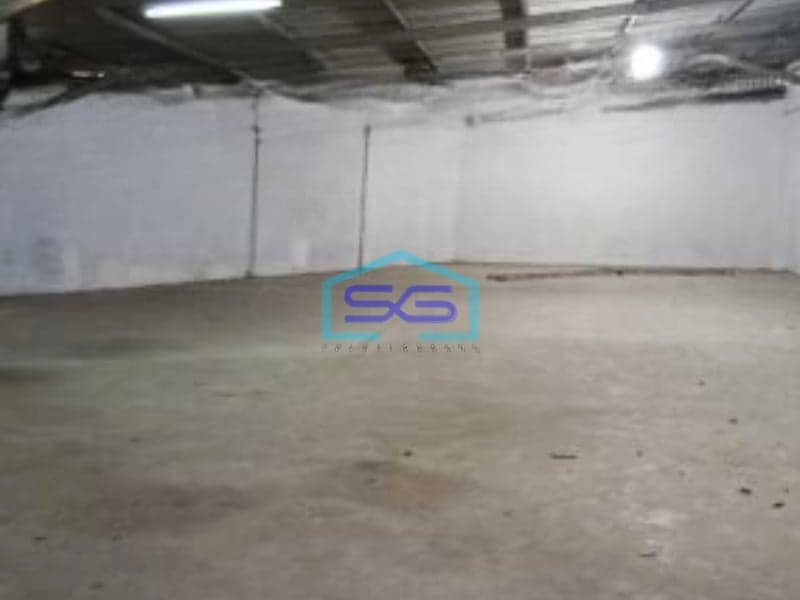 Disewakan Gudang Akses Container Luas Bangunan 676 m² di Kapuk Kamal Jakarta Barat