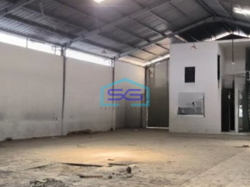 Disewakan Gudang Ada Kantor Luas Bangunan 800 m² Lokasi Bebas Banjir di Tangerang
