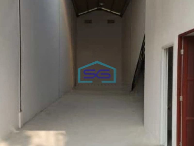 Dijual Gudang Akses Container 40 Feet Luas Tanah 144 m2 Lokasi Tangerang