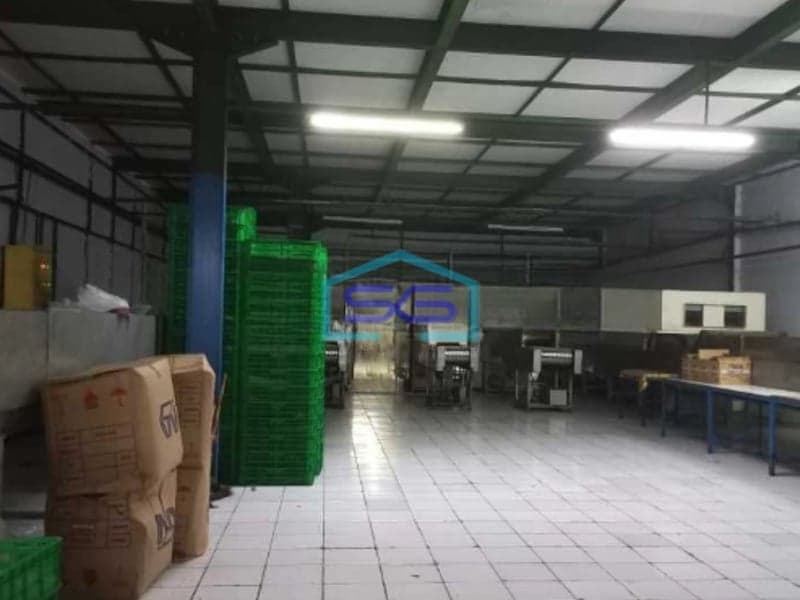 Dijual Pabrik Lokasi di Legok Tangerang Luas Tanah 7683m2 Siap Huni