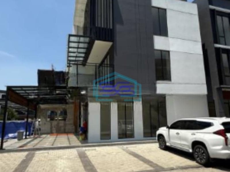 Dijual Ruko Hampton 3 Lantai Hoek di Gading Serpong Luas Bangunan  180 m²