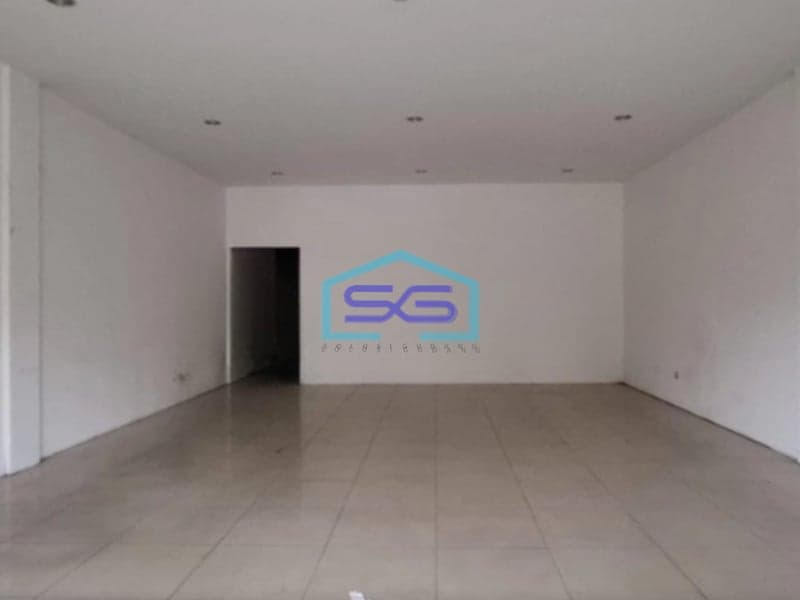 Disewakan Ruko 3 Lantai Dekat Pakuwon Mall COndong Catur Sleman Jogja Luas Bangunan  270 m²