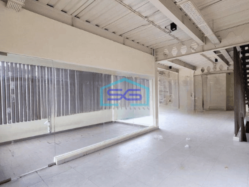 Disewakan Ruko Luas Bangunan 576 m² di Serpong Tangerang Selatan