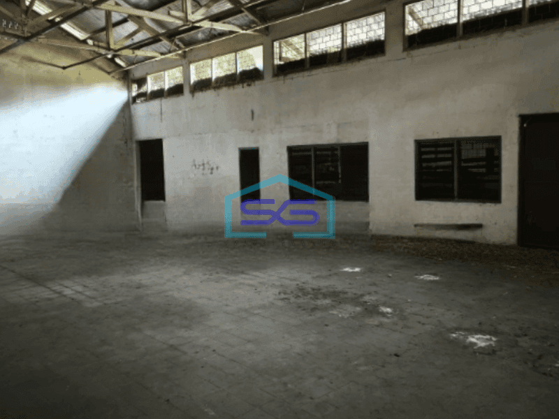Dijual Gudang Luas Tanah  1790 m² Lokasi Bebas Banjir di Taman Sidoarjo Jawa Timur