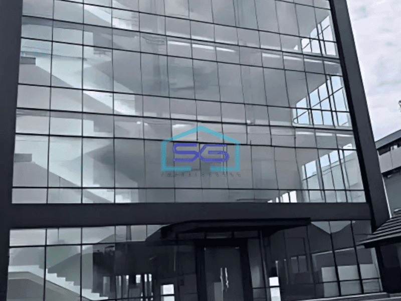 Disewakan Gudang Plus Gedung Luas 10000 m² Parkiran Luas di Kebayoran Lama Jakarta Selatan